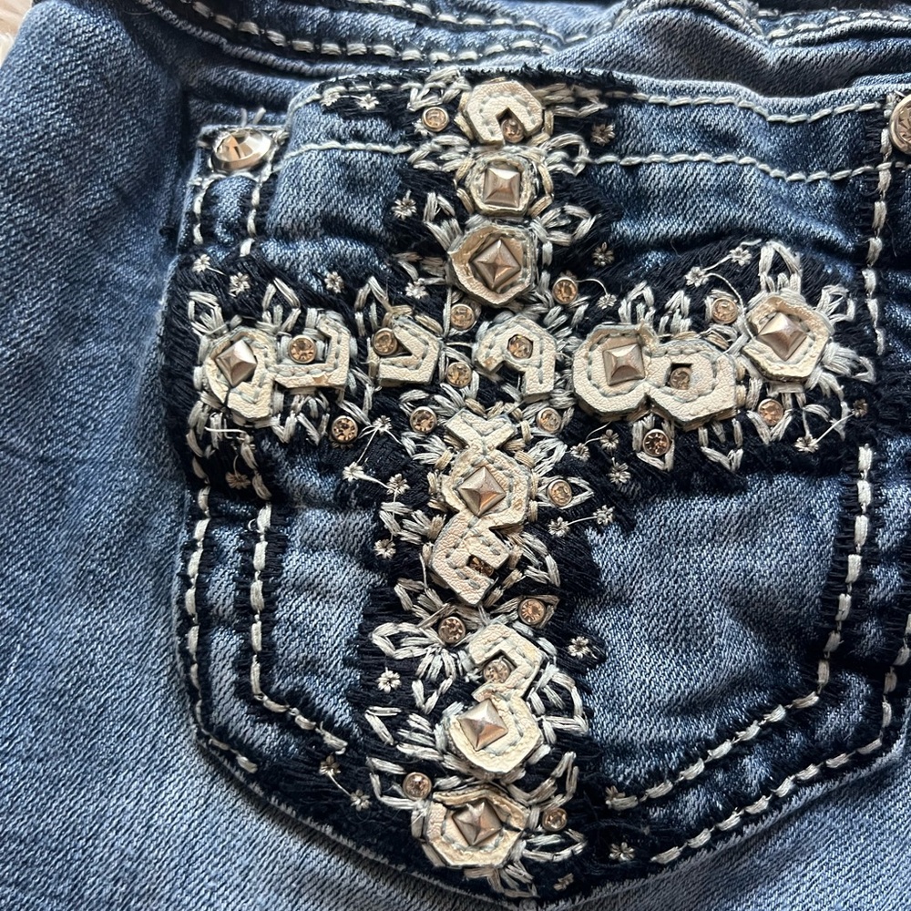 Vintage Miss Me Straight Jeans - Picture 10 of 10